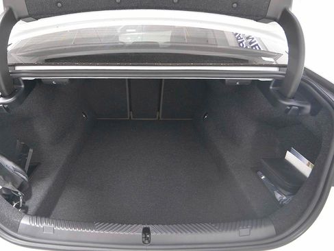 Used 2026 BMW 530i w/ Premium Package RWD image 11