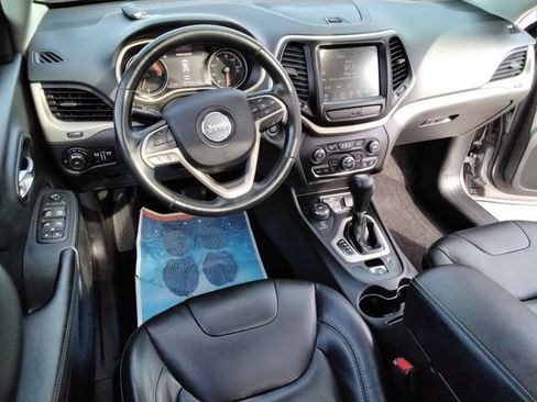 Used 2016 Jeep Cherokee Limited w/ Trailer Tow Group image 32