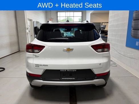 Used 2023 Chevrolet TrailBlazer LT w/ Convenience Package AWD/4WD image 8