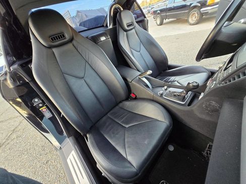Used 2005 Mercedes-Benz SLK 350 SLK 350 2dr Convertible image 28