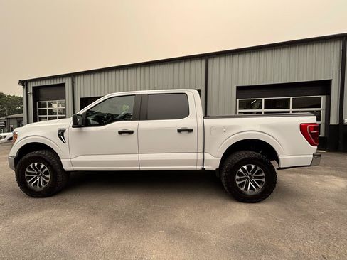 Used 2022 Ford F150 XLT w/ Trailer Tow Package AWD/4WD image 7