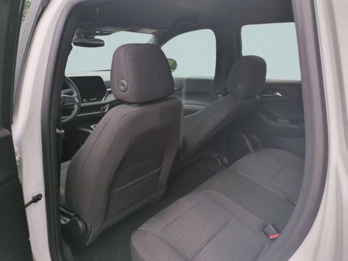 Used 2025 Chevrolet Equinox LT FWD image 27