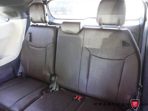 Used 2024 Toyota Sienna Platinum AWD/4WD image 51