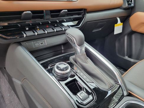 New 2026 GMC Canyon AT4 w/ Technology Plus Package image 21