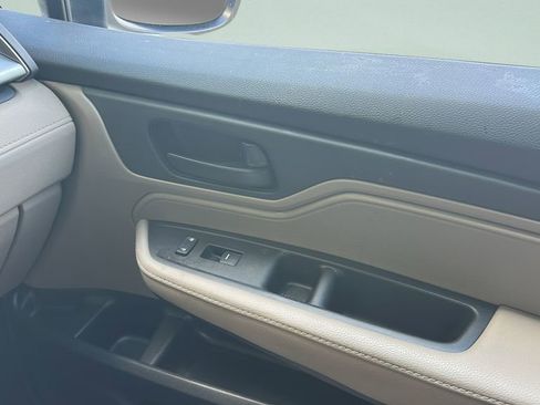 Used 2019 Honda Odyssey EX-L image 13