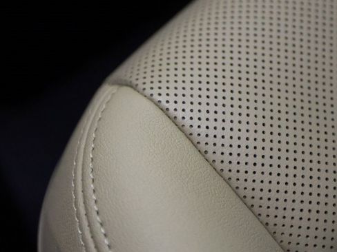 Used 2019 Audi Q8 Prestige image 36