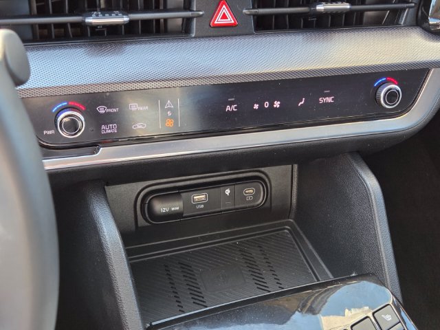Used 2023 Kia Sportage SX FWD image 24