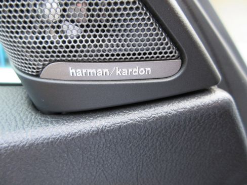 Used 2019 BMW 440i Convertible w/ Convenience Package image 56