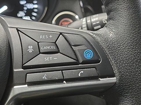 Used 2020 Nissan Rogue SL image 18