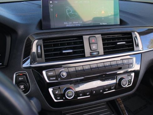 Used 2020 BMW 230i Convertible w/ Convenience Package image 23