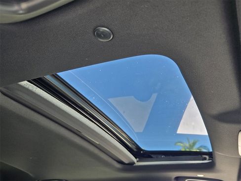 Certified 2025 Honda CR-V Sport image 17