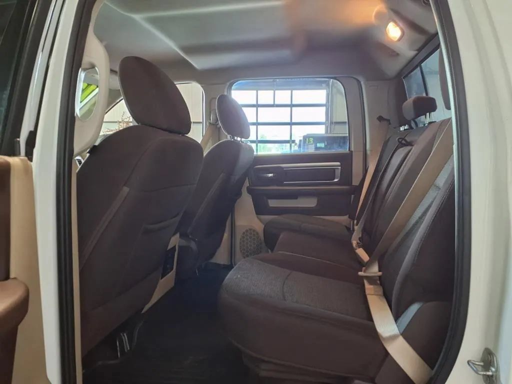 Used 2017 RAM 1500 Big Horn AWD/4WD image 12