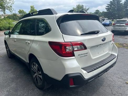 Used 2018 Subaru Outback 2.5i Limited AWD/4WD image 6