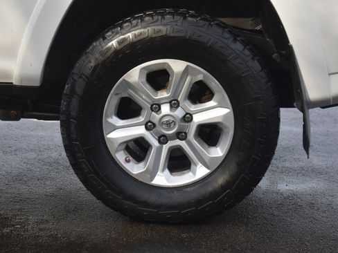 Used 2016 Toyota 4Runner SR5 image 37