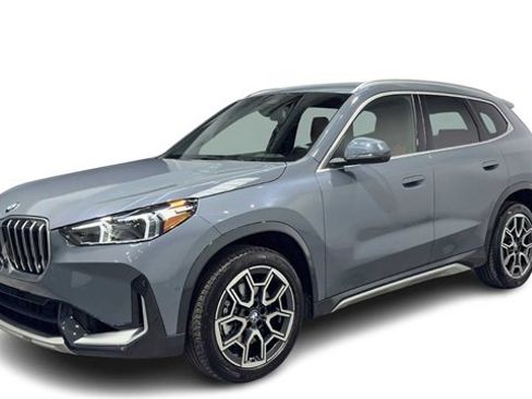 Used 2025 BMW X1 xDrive28i image 5