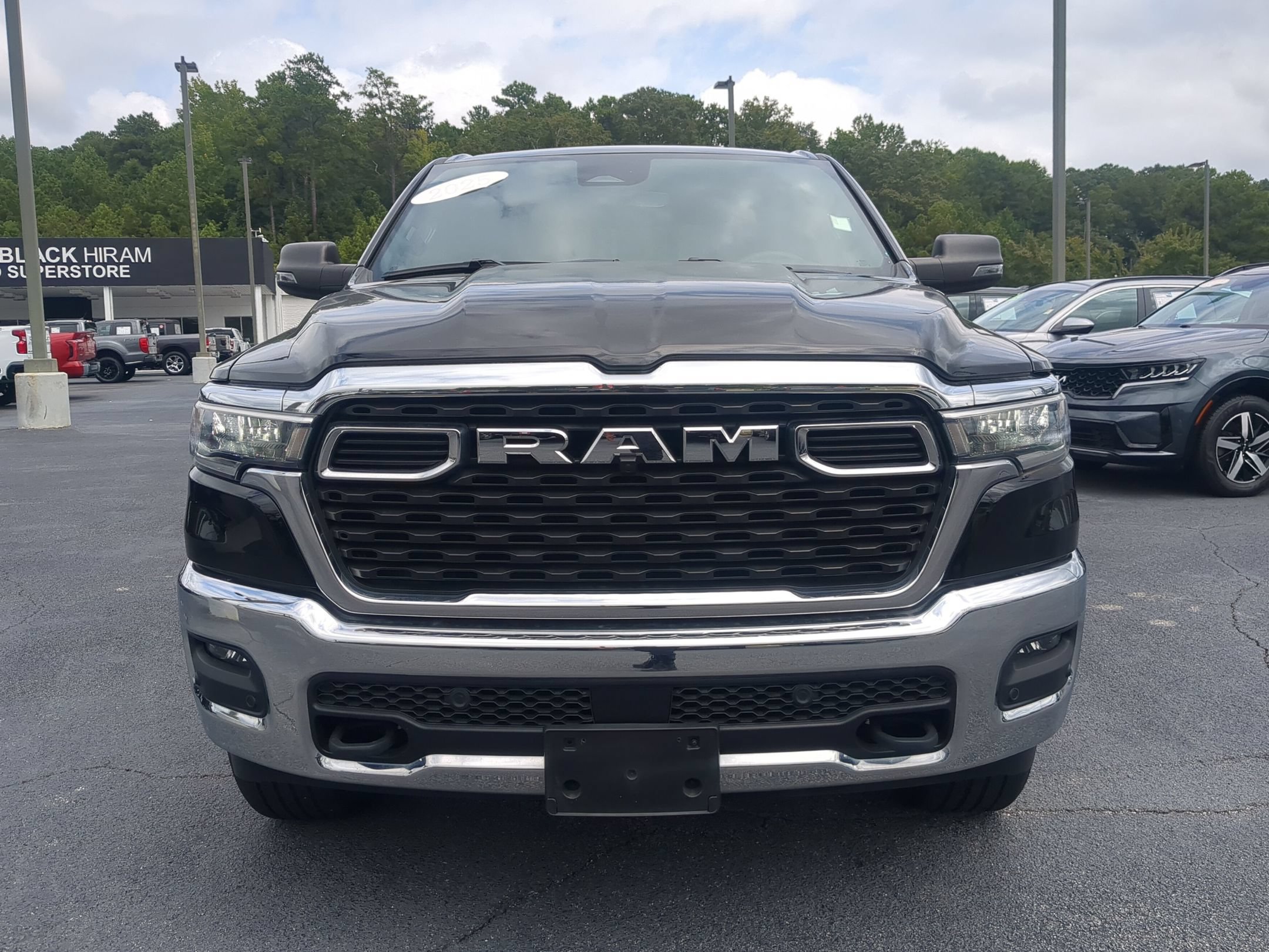 Used 2025 RAM 1500 Lone Star AWD/4WD image 2