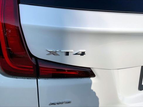 Used 2024 Cadillac XT4 Premium Luxury w/ Cold Weather Package AWD/4WD image 7