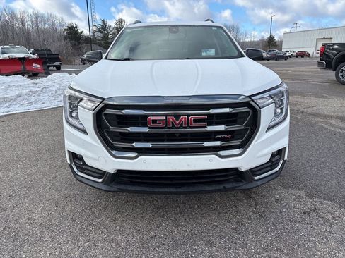 Used 2023 GMC Terrain AT4 w/ Infotainment Package II image 7