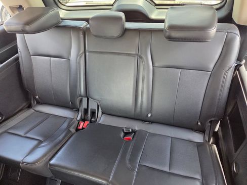 Used 2022 Ford Expedition XLT RWD image 8