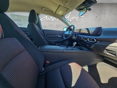 New 2026 Nissan Sentra SR image 24