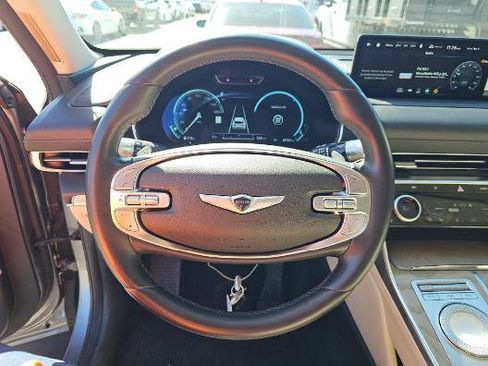 Used 2022 Genesis GV80 2.5T w/ Prestige Package 04 image 8