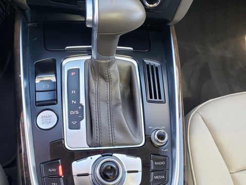 Used 2016 Audi Q5 2.0T Premium Plus w/ Technology Package image 12