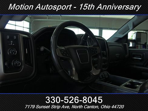 Used 2016 GMC Sierra 2500 Denali AWD/4WD image 13