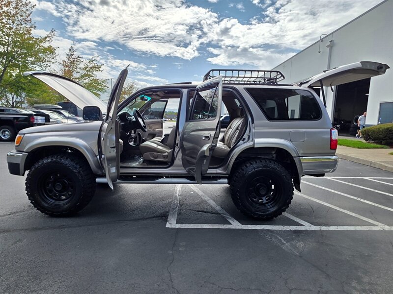 Used 2002 Toyota 4Runner SR5 AWD/4WD image 21