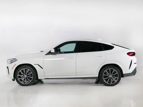 Used 2023 BMW X6 M50i w/ Executive Package image 3