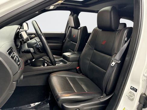 Used 2024 Dodge Durango GT image 11