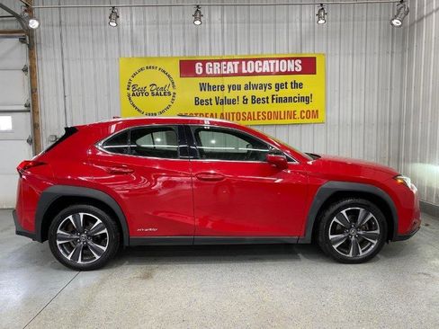 Used 2019 Lexus UX 250h w/ Premium Package image 5