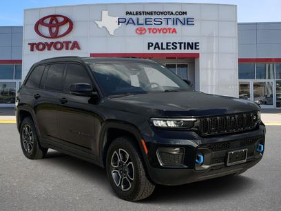 Used 2022 Jeep Grand Cherokee Trailhawk w/ Advanced Protech Group II