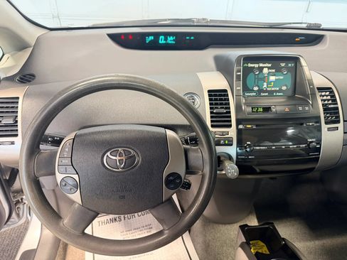 Used 2007 Toyota Prius w/ Pkg 2 FWD image 8