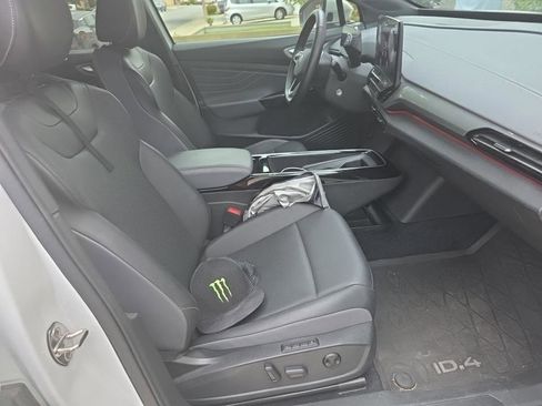 Used 2023 Volkswagen ID.4 Pro S AWD/4WD image 5