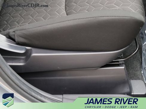Used 2025 Mitsubishi Outlander Sport SE AWD/4WD image 11
