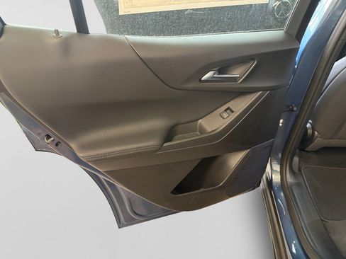 New 2027 Chevrolet Equinox LT FWD image 20