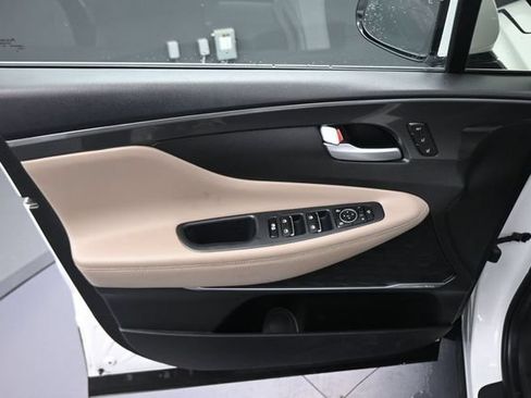 Used 2022 Hyundai Santa Fe Limited FWD image 28
