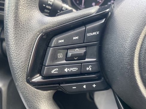 Used 2024 Subaru Crosstrek 2.0i Premium image 10