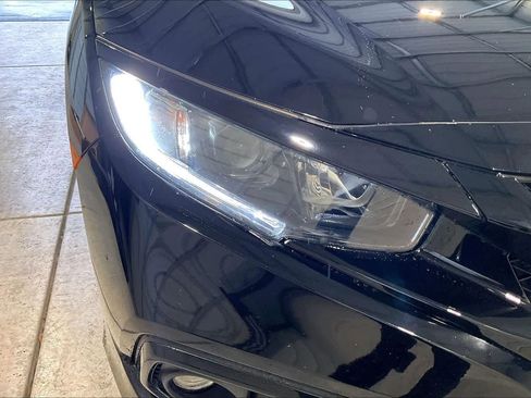 Used 2020 Honda Civic Sport image 28