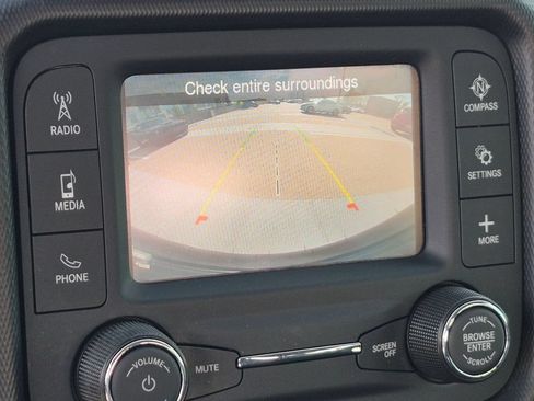 Used 2020 Jeep Wrangler Unlimited Sport AWD/4WD image 15