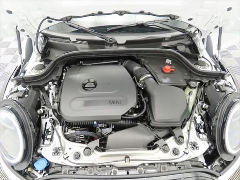 Used 2026 MINI Cooper 2-Door Hardtop image 28