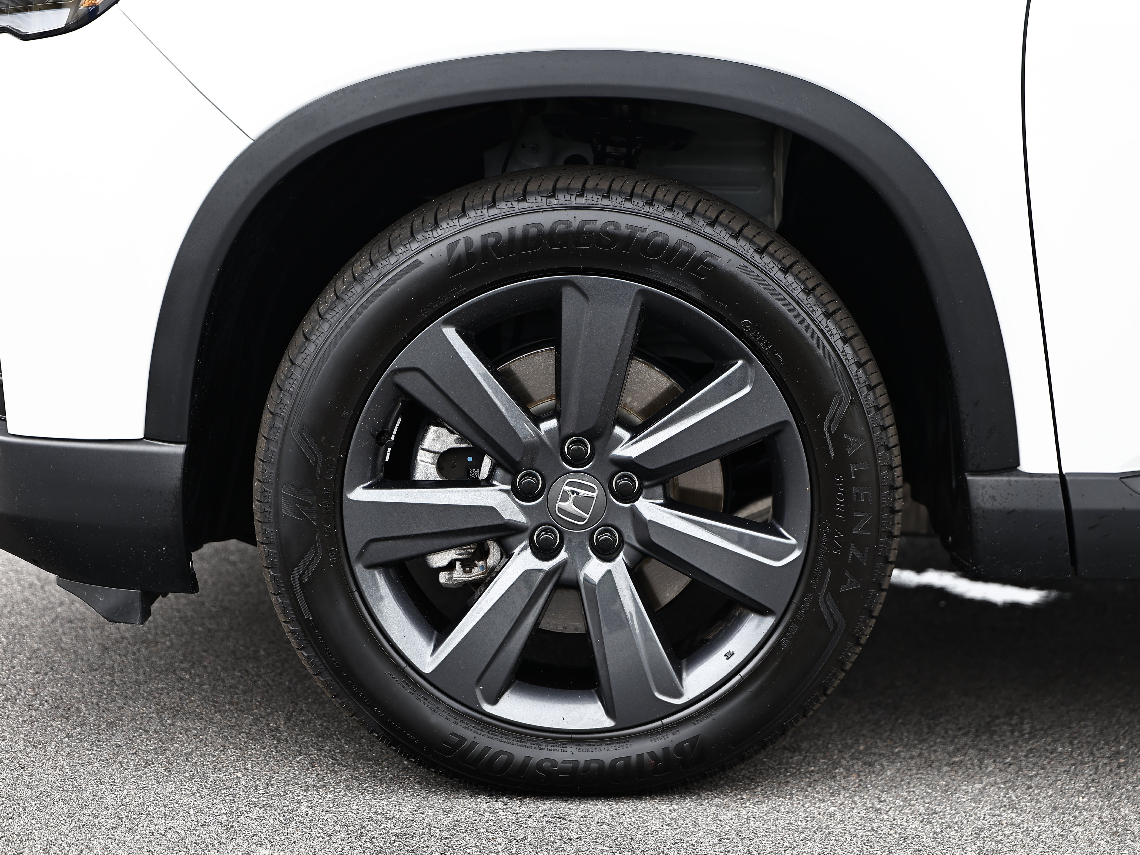 Certified 2026 Honda Pilot Sport image 5