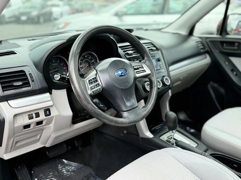 Used 2015 Subaru Forester 2.5i Premium AWD/4WD image 18