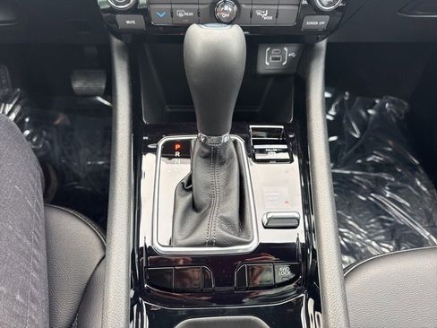 New 2026 Jeep Compass Latitude image 18