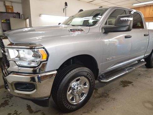 Used 2024 RAM 2500 Big Horn w/ Bed Utility Group image 24