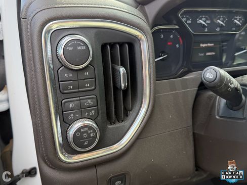 Used 2023 GMC Sierra 2500 SLT w/ SLT Premium Package image 12