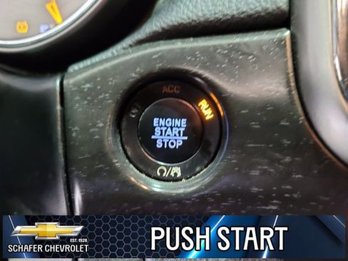 Used 2018 Jeep Grand Cherokee Laredo image 41