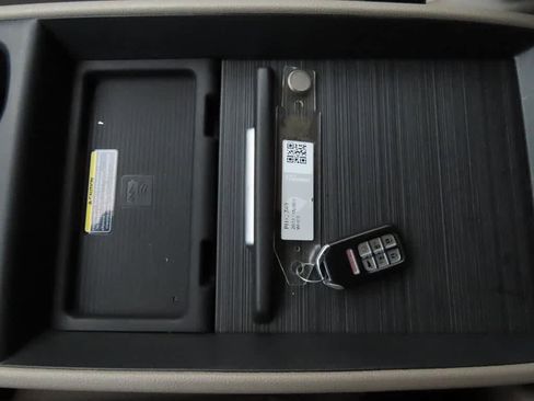 Certified 2023 Honda Odyssey Elite image 30