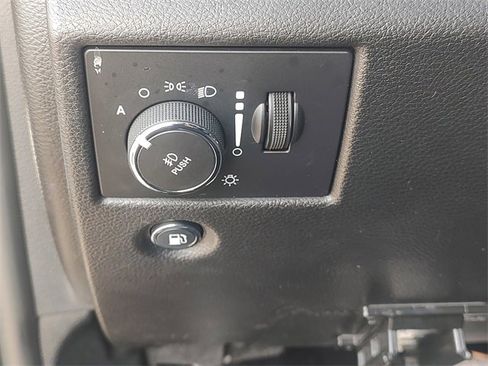 Certified 2020 Jeep Grand Cherokee Overland image 28