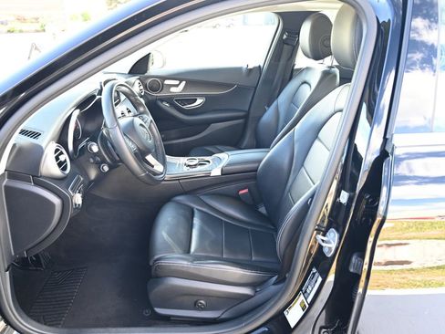 Used 2017 Mercedes-Benz C 300 4MATIC Sedan image 16